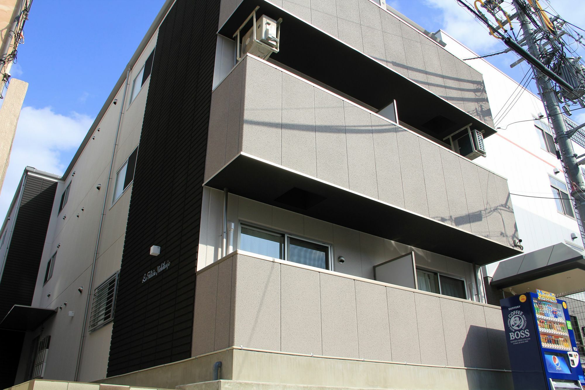 Universal Hotel Nishikujo Ōsaka Extérieur photo